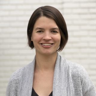 Helen Bio Image